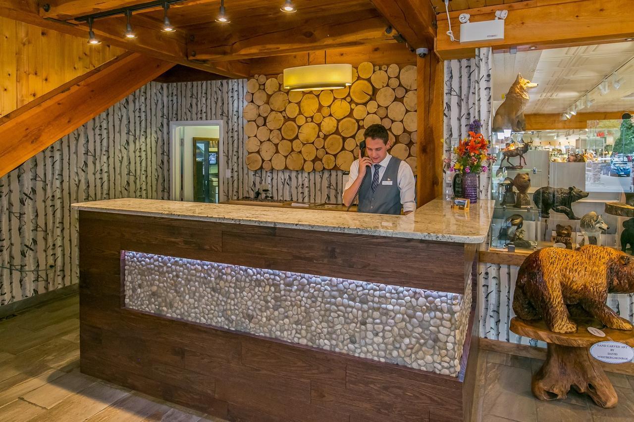Bayshore Inn & Spa Waterton Park Exterior photo